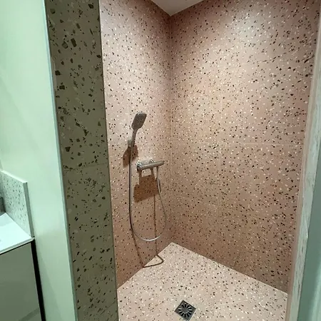 Appartement Le Castel Entre Et Centre-ville